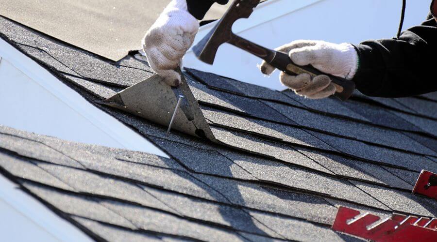 Professional gutter cleaning in Braddock Heights, MD